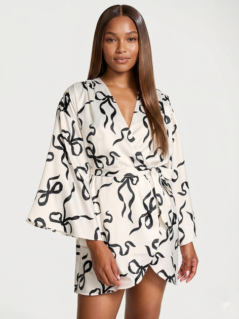 Сатиновий короткий халат Victoria’s Secret Satin Short Robe-Білий-M/L - Фото 2 Сатиновий короткий халат Victoria’s Secret Satin Short Robe-Білий-M/L - зображення 2