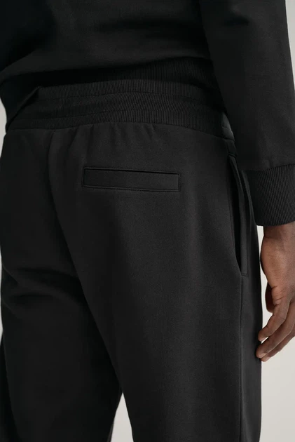 Чоловічі чорні спортивні штани TONAL ARCHIVE SHIELD PANTS Gant XL 2039023 - зображення 4