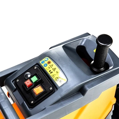 Садовий подрібнювач GTM MS2800/45, 220В, 2800Вт, до 45мм, фреза, контейнер 55л (MS2800/45) - зображення 4