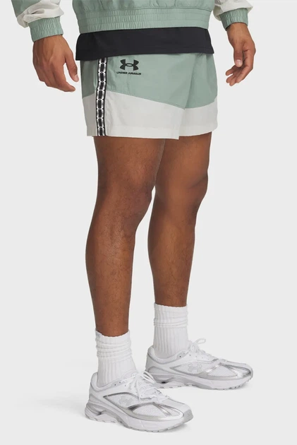 Чоловічі м'ятні шорти UA M's 96 Terrace Wvn Shorts Under Armour L 1387924-348 - Фото 1 Чоловічі м'ятні шорти UA M's 96 Terrace Wvn Shorts Under Armour L 1387924-348 - изображение 1