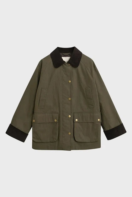 Жіноча темно-зелена вощана куртка WAXED COTTON BARN Gant M 4700382 - Фото 7 Жіноча темно-зелена вощана куртка WAXED COTTON BARN Gant M 4700382 - изображение 7