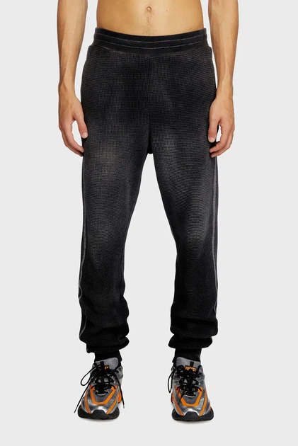 Чоловічі чорні спортивні штани P-WAFY PANTALONI Diesel S A16103 0TKAA - Фото 1 Чоловічі чорні спортивні штани P-WAFY PANTALONI Diesel S A16103 0TKAA - изображение 1