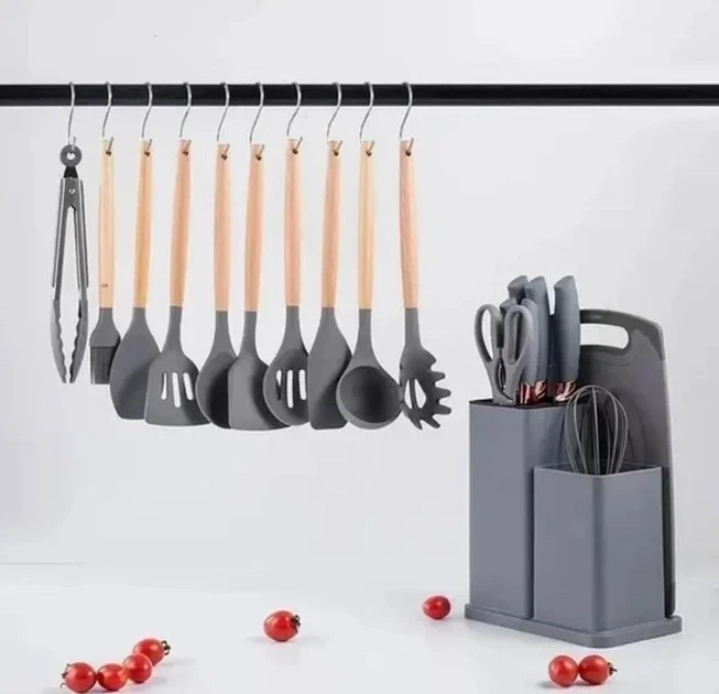 Набір кухонного приладдя Сірий на підставці TS Kitchen 19 штук із силікону з бамбуковою ручкою - Фото 5 Набір кухонного приладдя Сірий на підставці TS Kitchen 19 штук із силікону з бамбуковою ручкою - зображення 5