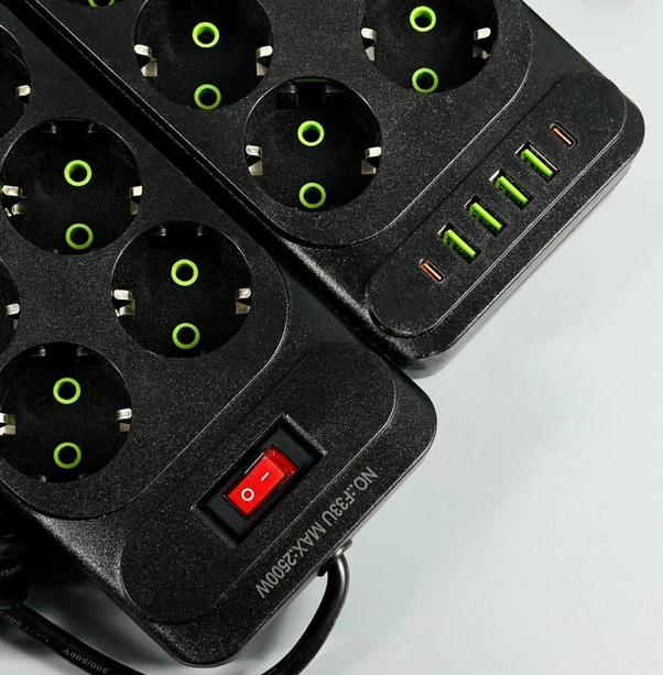 Удлинитель сетевой UA Power F33U, 6 розеток, 4USB, 2Type-C, 6 м, черный - Фото 4 Удлинитель сетевой UA Power F33U, 6 розеток, 4USB, 2Type-C, 6 м, черный - изображение 4