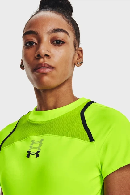 Жіночий салатовий топ Run Anywhere Crop SS Under Armour M 1376816-369 - зображення 5