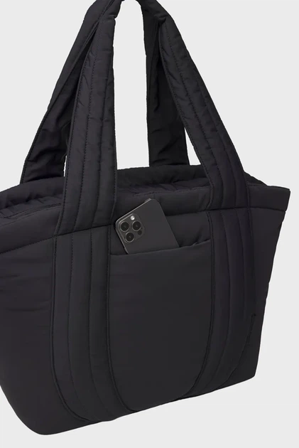 Жіноча спортивна сумка UA Studio Soft Tote Under Armour OSFM 6009578-001 - Фото 5 Жіноча спортивна сумка UA Studio Soft Tote Under Armour OSFM 6009578-001 - зображення 5