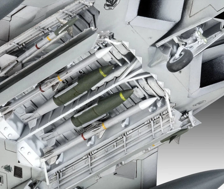 Модель для складання Revell літак Lockheed Martin F-22A Raptor 647468 (4009803463858) - зображення 6
