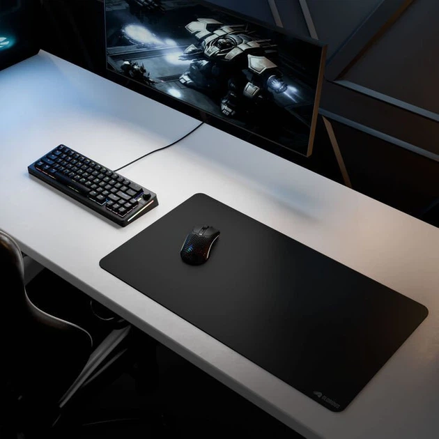 Podkładka pod myszkę Glorious Gaming Mousepad 2 XL Extended, borderless, rubberized 610 x 355mm Black (810069979618) - obraz 4