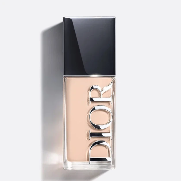 Сяйливий тональний крем Christian Dior Forever Skin Glow 1 CR Cool Rosy 30 мл - Фото 1 Сяйливий тональний крем Christian Dior Forever Skin Glow 1 CR Cool Rosy 30 мл - зображення 1