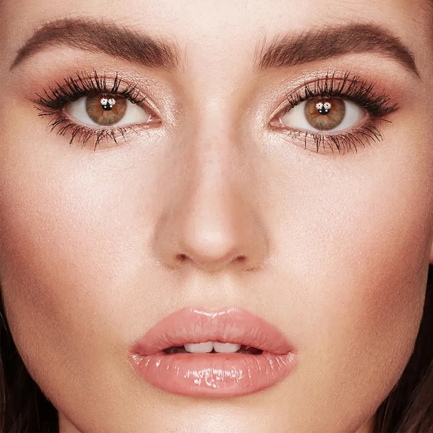 Живильний блиск для губ Charlotte Tilbury Collagen Lip Bath (Refresh Rose) - Фото 4 Живильний блиск для губ Charlotte Tilbury Collagen Lip Bath (Refresh Rose) - изображение 4