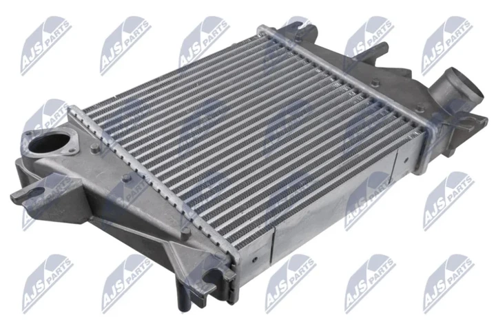 Радіатор охолодження Інтеркулер NISSAN X-TRAIL I 2.2 DCI 05-13 NTY CNG-NS-006 NTY (CNGNS006) - Фото 1 Радіатор охолодження Інтеркулер NISSAN X-TRAIL I 2.2 DCI 05-13 NTY CNG-NS-006 NTY (CNGNS006) - зображення 1