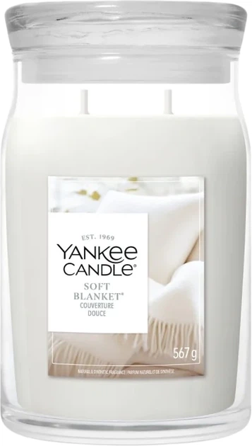 Ароматична свічка Yankee Candle Signature Soft Blanket 567 г (5038581124971) - Фото 1 Ароматична свічка Yankee Candle Signature Soft Blanket 567 г (5038581124971) - зображення 1