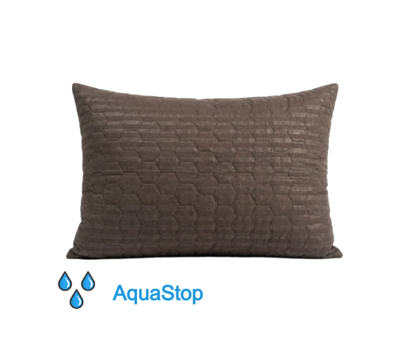 Подушка стеганая водонепроницаемым чехлом коричневая AquaStop, размер 50х70 см, ткань микрофибра, холлофайбер - Фото 1 Подушка стеганая водонепроницаемым чехлом коричневая AquaStop, размер 50х70 см, ткань микрофибра, холлофайбер - изображение 1