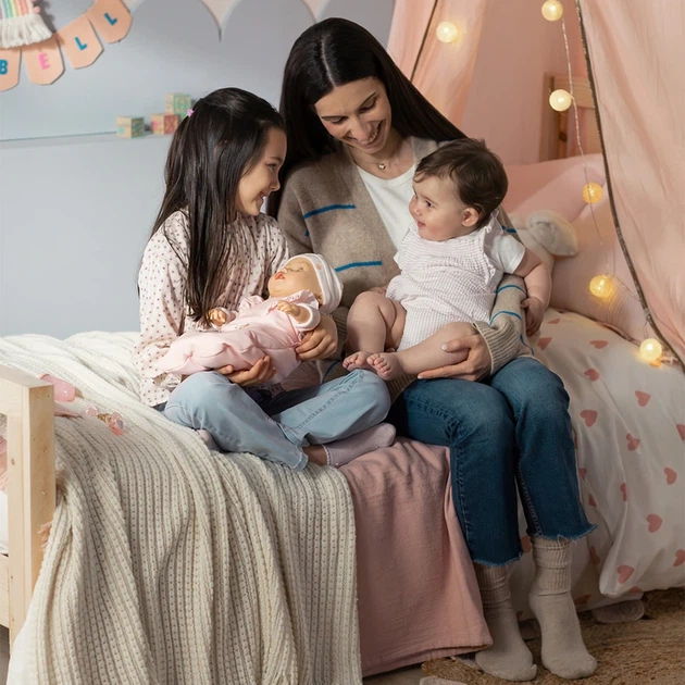 Інтерактивна лялька BABY BORN – АННАБЕЛЬ (43 см, з аксес.) - зображення 2