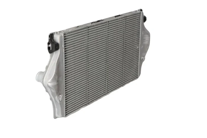 Інтеркулер 30893 NRF NRF 30893 Renault Laguna, Espace 8200075810 - изображение 2