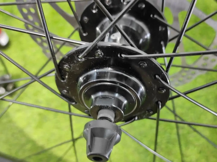 Велосипед гірський 29" Crosser Solo рама 21", 1x12 L-TWOO AX, гідравліка Shimano MT200, повітряна вилка Червоний - Фото 3 Велосипед гірський 29" Crosser Solo рама 21", 1x12 L-TWOO AX, гідравліка Shimano MT200, повітряна вилка Червоний - зображення 3