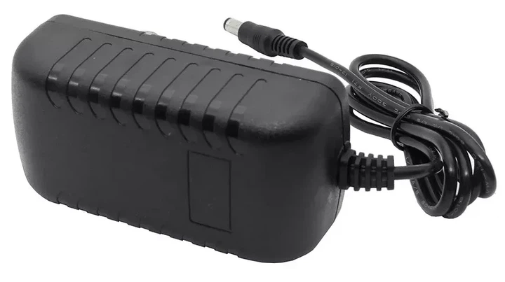 Універсальний блок живлення 12V/5A Black - изображение 2