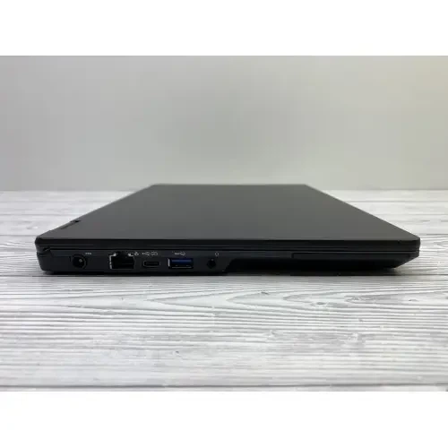 Ноутбук Fujitsu | Core i5-8250U 4(8)x3.40 GHz | 12.5 дюйм" | Core i5 | 8192 MB | 120 GB | Intel UHD Graphics 620 | 23236 - Б/В - зображення 3
