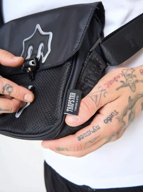 Сумка-Мессенджер через плече Trapstar у чорно-білому кольорі. - зображення 6