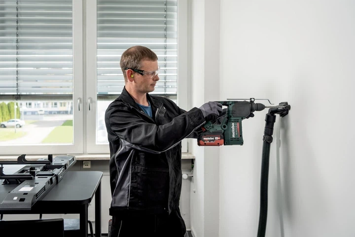 Аккумуляторный бесщеточный перфоратор Metabo KH 18 LTX BL 24 18 В (601713850) - изображение 2