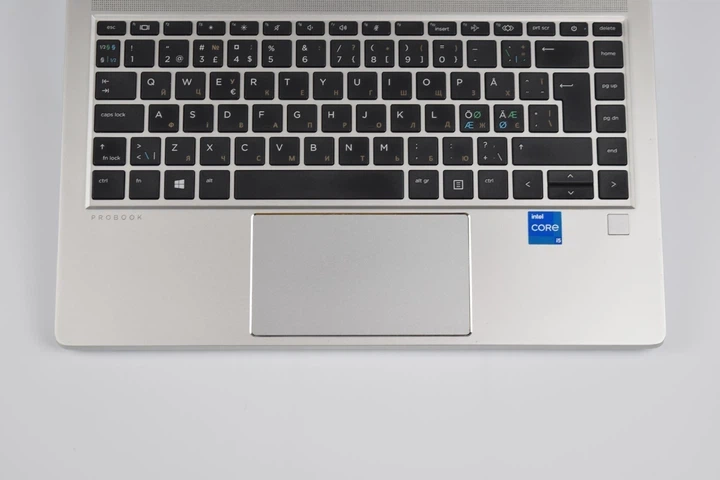Бізнес ноутбук HP ProBook 440 G8 / Intel Core i5-1135G7 / SSD 256GB / 8GB RAM / 14" FHD / Intel Iris Xe Graphics - Уцінка - Фото 5 Бізнес ноутбук HP ProBook 440 G8 / Intel Core i5-1135G7 / SSD 256GB / 8GB RAM / 14" FHD / Intel Iris Xe Graphics - Уцінка - зображення 5