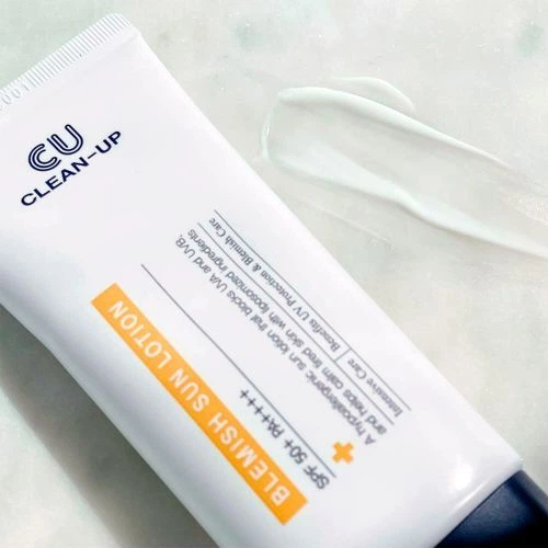 Солнцезащитный лосьон CUSKIN Clean Up Blemish Sun Lotion SPF 50+ PA++++ 60 мл - изображение 3