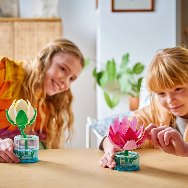 Конструктор LEGO Botanicals Латаття 259 деталей (11511) - зображення 7