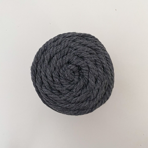 Шнур кручений YarnArt macrame rope 3мм темно-сірий 250г (№758) - Фото 5 Шнур кручений YarnArt macrame rope 3мм темно-сірий 250г (№758) - изображение 5