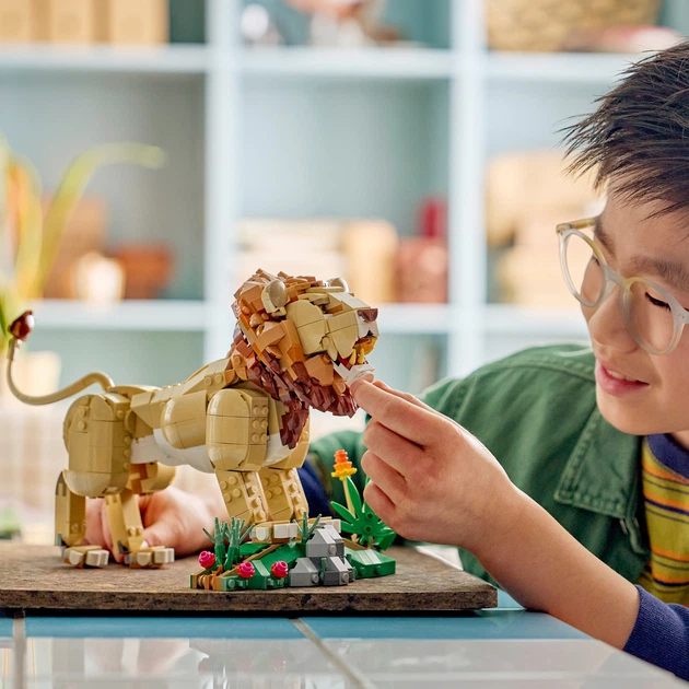 Конструктор LEGO Creator Дикі тварини: Величний лев 839 деталей (31386) - зображення 8