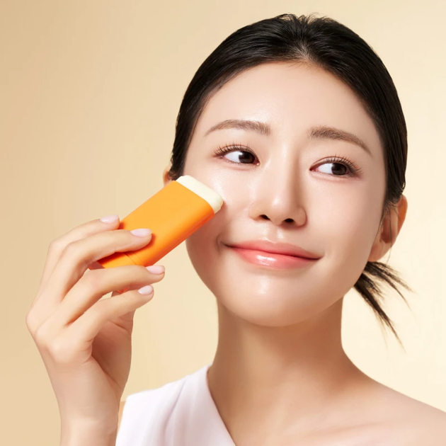 Сонцезахисний стік для обличчя Purito Daily Soft Touch Sunscreen Stick SPF50+ PA++++, 20 г — легкий матуючий стік з центелою - изображение 2