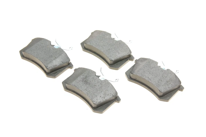Колодки гальмові Delphi LP565 Volkswagen Golf, Caddy, Polo, Passat, Jetta, Sharan; Peugeot 207; Citroen C4, Berlingo, C3, C2; Skoda Octavia; Renault Megane; Seat Ibiza, Leon 1027640, 1027650, 1029782 - зображення 2
