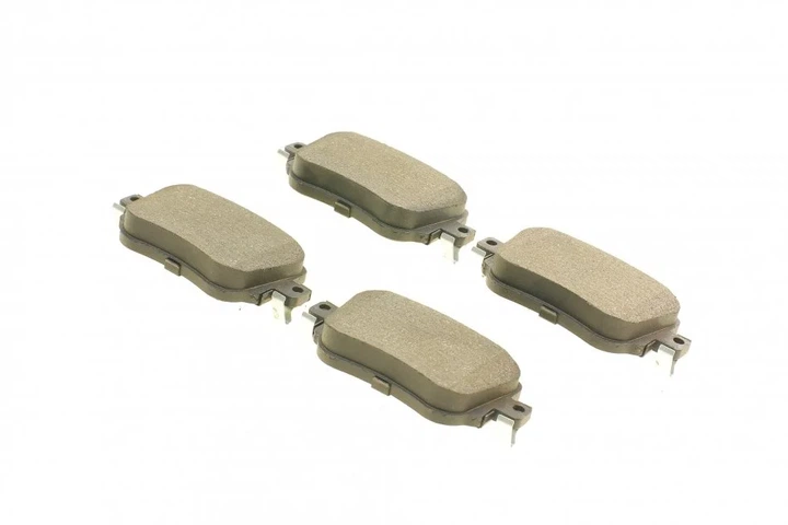 Комплект гальмівних колодок BOSCH 0986494797 Audi A1; Skoda Octavia; Volkswagen Caddy, Sharan; Seat Leon 5Q0698451F, 5Q0698451B, 7N0698451A - изображение 2