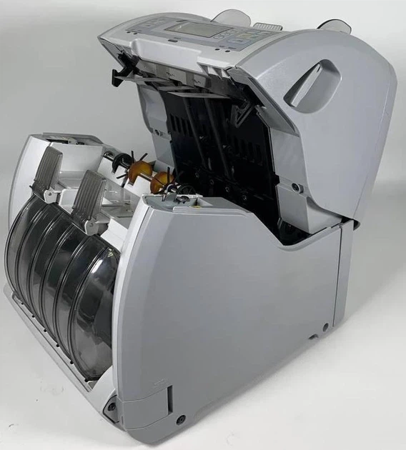 Сортировщик банкнот GLORY GFS-120 с LCD-дисплеем — профессиональный счетный аппарат для купюр и валют с определением номинала, сортировкой и детекцией подлинности, функцией фасовки и автоматического подсчёта - изображение 4