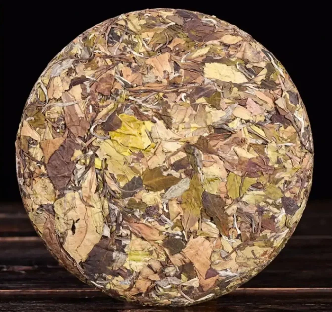 Белый чай Шоу Мэй Xin Yi Hao 300 г. Брови старца, прессованный - изображение 3