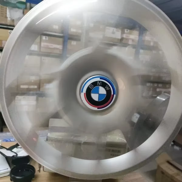 Колпачки статичные в диски BMW бмв 68 мм 65 мм 36122455269 заглушки неподвижные 50 years фиксированные - изображение 4