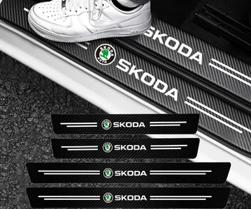 Защитная пленка накладка на пороги для шкода Skoda Черный Карбон ЗЕЛЕНЫЕ наклейки светоотражающие надписи - Фото 2 Защитная пленка накладка на пороги для шкода Skoda Черный Карбон ЗЕЛЕНЫЕ наклейки светоотражающие надписи - изображение 2