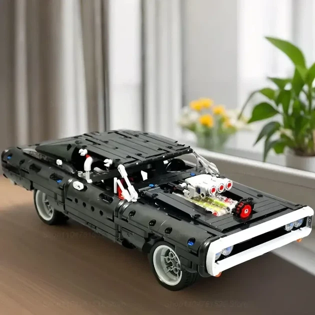 Конструктор 1077 деталей «Racing Series» Машина Домініка Торетто — Dodge Charger чорна у стилі лего - Фото 6 Конструктор 1077 деталей «Racing Series» Машина Домініка Торетто — Dodge Charger чорна у стилі лего - зображення 6