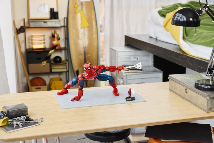 Конструктор LEGO Super Heroes Фігурка супергероя Людини-Павука 813 деталей (76346) - Фото 8 Конструктор LEGO Super Heroes Фігурка супергероя Людини-Павука 813 деталей (76346) - зображення 8