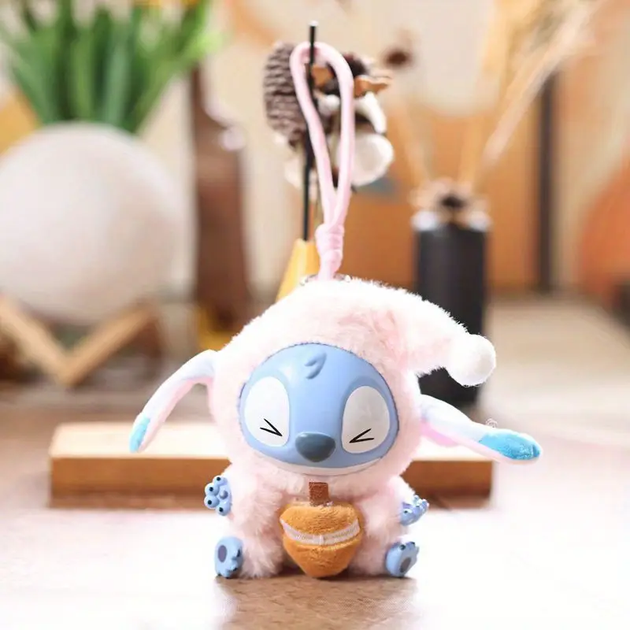 Брелок Stitch Labubu 15 см в коробці-сюрпризі Eat Something Before Sleep • Колекційна фігурка-аксесуар - Фото 3 Брелок Stitch Labubu 15 см в коробці-сюрпризі Eat Something Before Sleep • Колекційна фігурка-аксесуар - зображення 3