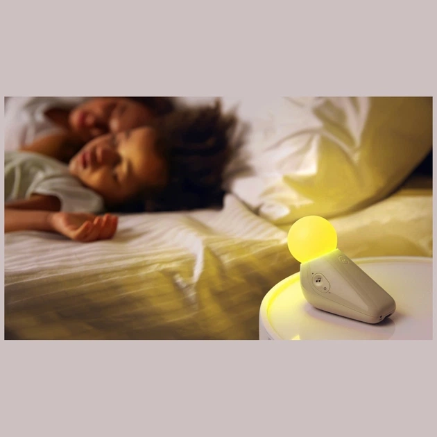 Lampka nocna dla dzieci Motorola S1 Light and Sound Soother z uspokajającymi dźwiękami Biała (120MOTOBBMMS1) - obraz 5