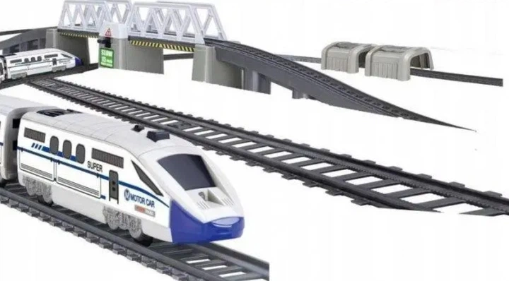 Детская железная дорога Power Train BSQ 2181, 86 элементов, со светом и туннелями, длина путей 914 см - изображение 3