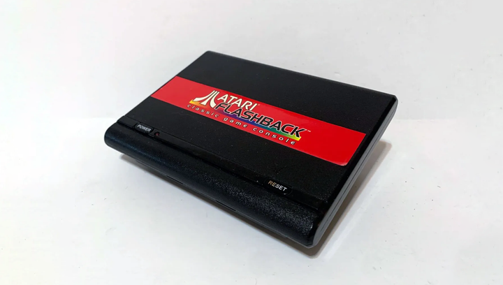Консоль Atari 2600 7800 Flashback Black + 20 Встроенных Игр + Коробка Б/У - Фото 3 Консоль Atari 2600 7800 Flashback Black + 20 Встроенных Игр + Коробка Б/У - изображение 3