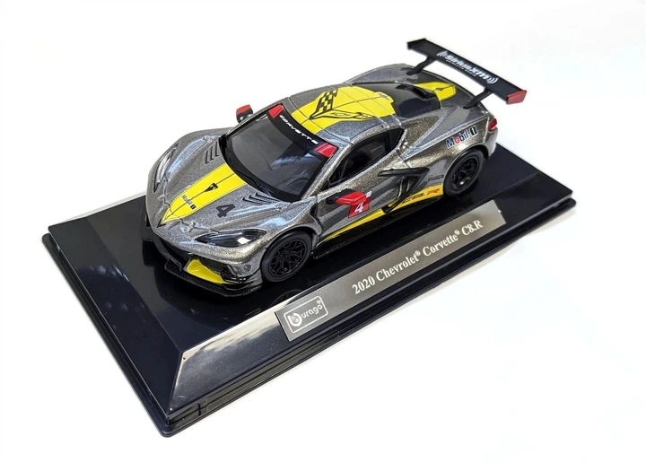 Model metalowy Bburago Race 2020 Chevrolet Corvette C8R 1:43 Szaro-żółty 18-38312 (4893993383122) - obraz 2