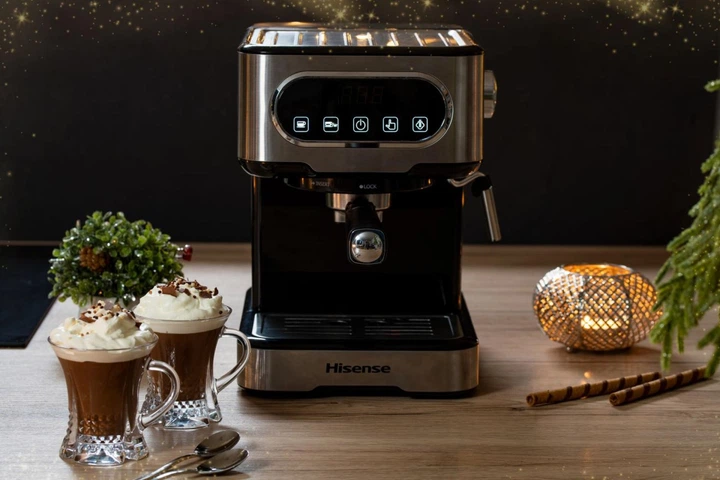 Рожковая кофеварка Hisense HESCM15DBK - изображение 2