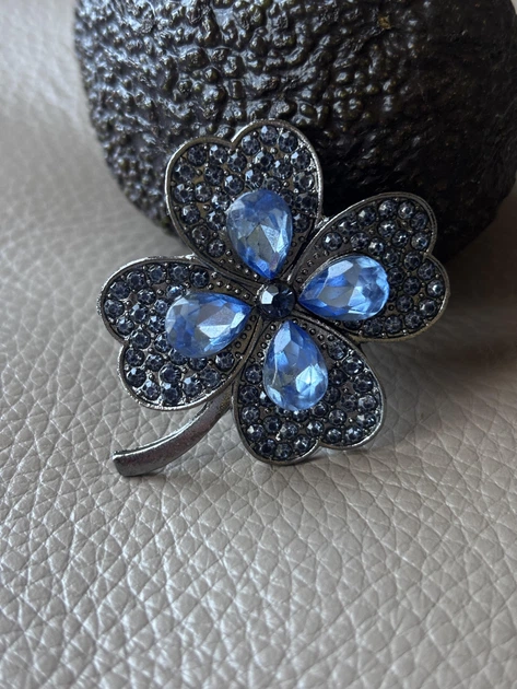 Брошка Mirshine Cloverleaf Blue - Фото 1 Брошка Mirshine Cloverleaf Blue - изображение 1
