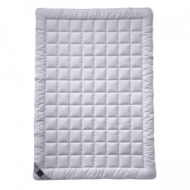 Шовкова ковдра Billerbeck Sari Superlight, Білий, Полуторний, 155x220 см - Фото 1 Шовкова ковдра Billerbeck Sari Superlight, Білий, Полуторний, 155x220 см - зображення 1
