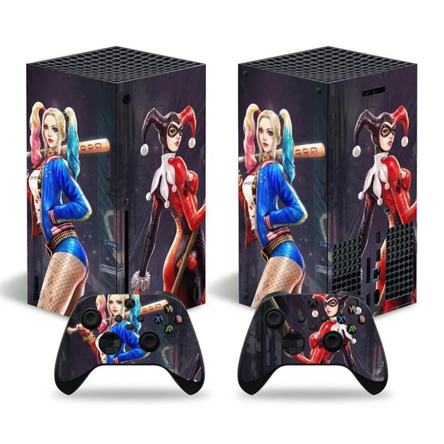 Наклейка-стикер для Xbox Series X + 2 геймпада в стиле Harley Quinn Edition (Коллекция образов) - Фото 1 Наклейка-стикер для Xbox Series X + 2 геймпада в стиле Harley Quinn Edition (Коллекция образов) - изображение 1