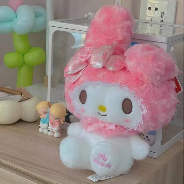 М'яка плюшева іграшка Sanrio My Melody (Май Мелоді) у рожевому капюшоні з бантом і мереживом - зображення 6