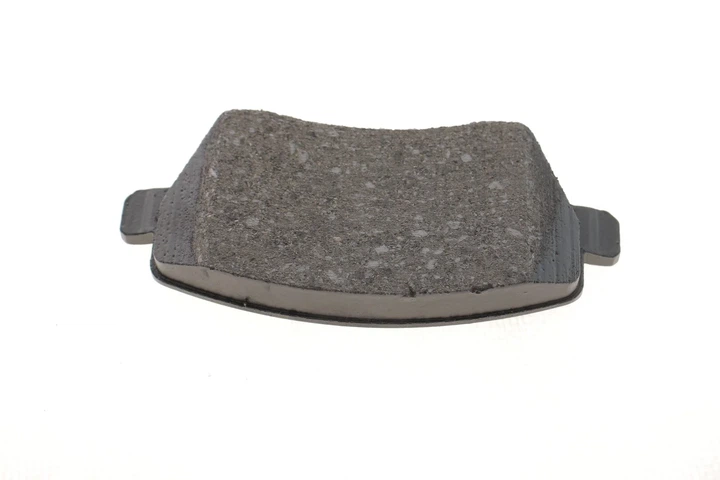 Гальмівні колодки ICER 181534-700 Renault Clio, Logan, Kangoo, Duster, Zoe, Megane, Captur; Dacia Logan, Duster; Volkswagen Passat; Nissan Note, Tiida, Micra D1060BH40A, 4106000Q0K, 410601817R - Фото 2 Гальмівні колодки ICER 181534-700 Renault Clio, Logan, Kangoo, Duster, Zoe, Megane, Captur; Dacia Logan, Duster; Volkswagen Passat; Nissan Note, Tiida, Micra D1060BH40A, 4106000Q0K, 410601817R - зображення 2