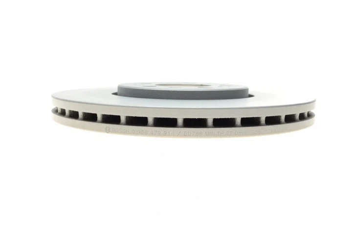 Тормозные диски BOSCH 0986479914 Skoda Rapid, Roomster, Octavia, Fabia; Volkswagen Bora, Polo, Golf; Audi A3, A1; Seat Ibiza, Toledo, Leon, Cordoba JZW615301D, 6R0615301D, 6R0615301A - Фото 2 Тормозные диски BOSCH 0986479914 Skoda Rapid, Roomster, Octavia, Fabia; Volkswagen Bora, Polo, Golf; Audi A3, A1; Seat Ibiza, Toledo, Leon, Cordoba JZW615301D, 6R0615301D, 6R0615301A - зображення 2